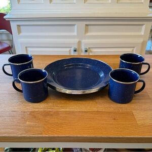 ⛺️ Blue Speckled Enamelware Camping Dinnerware Set - 8 Pieces